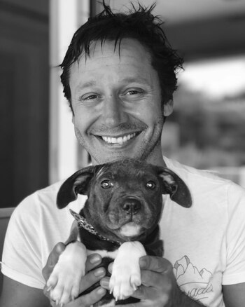 Benjamín también adora a sus