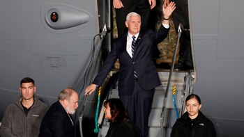 Mike Pence, en su arribo