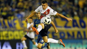 Santos Borré en el aire: el colombiano fue titular