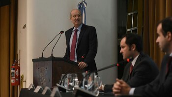 Federico Sturzenegger y su equipo