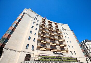 El hotel Dorchester, lugar del