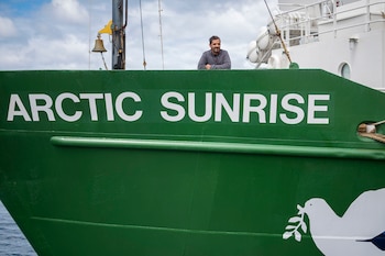 Fernando Romo en el puente