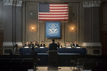 Alec Baldwin fue elegido para