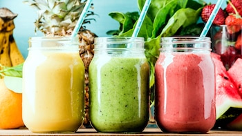 A través de jugos, licuados