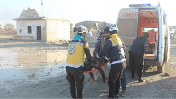 Una víctima del bombardeo en