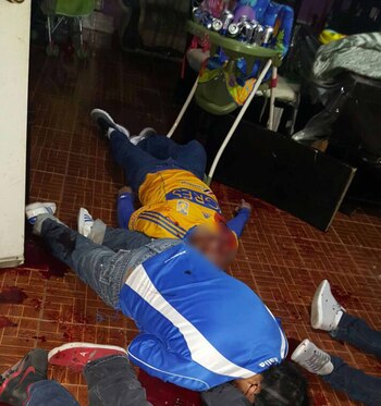 Ocho hombres murieron después de