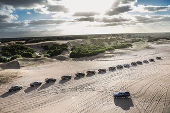 La caravana se compuso por