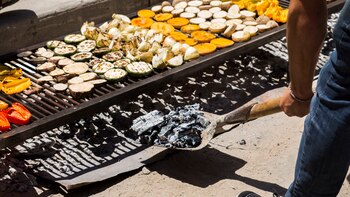 El tour de parrilladas saludables llegará a fines de febrero a la Villa Itatí, en Quilmes, y durante el año continuará en barrios populares de Gregorio de Laferrere, González Catán, San Fernando, Béccar y San Isidro