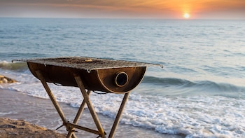 El mar y las brasas: