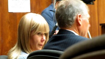 Alexandria Duval y su abogado