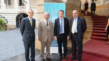 Adalberto Rodríguez Giavarini, del CARI;