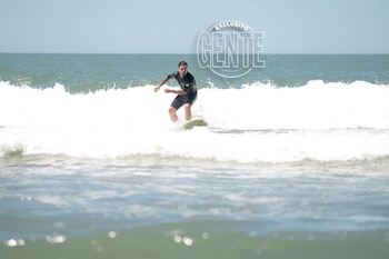 Fede Bal entre ola y