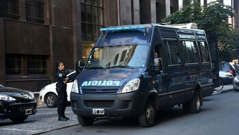 La PFA en la sede central de AFIP (Nicolás Stulberg)
