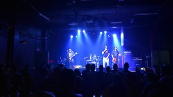 La banda “Superuva” en uno