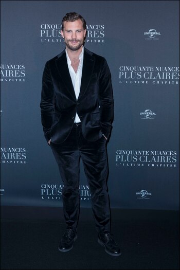 Jamie Dornan sofisticado y casual