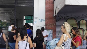 2.500 jóvenes no tienen lugar