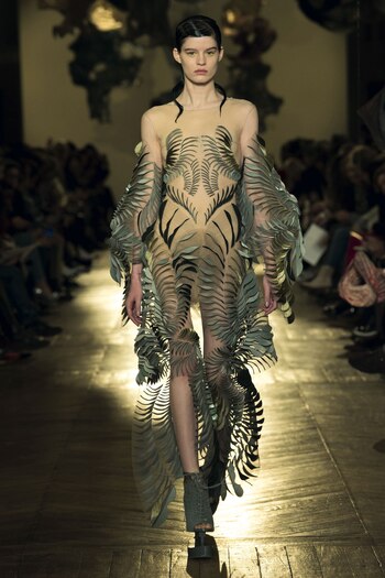 Diseño con hojas de tul