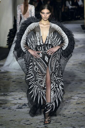 Transparencia + plumas.