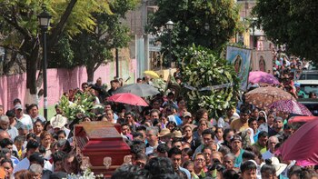 Así fue la despedida popular