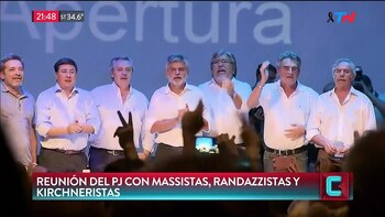 Esta semana se lanzó la 9º temporada de “The Walking Dead” en la UMET con la presencia de destacados actores del peronismo: un movimiento post apocalíptico que hace que las personas muertas se pongan de pie y ataquen a las personas vivas.