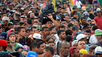 Todos los días miles de