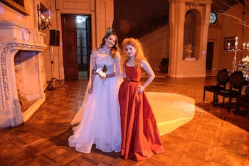 Verónica de la Canal junto