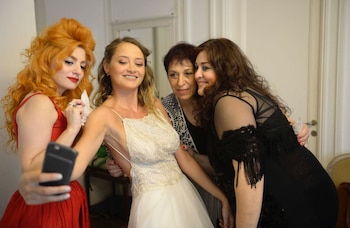 Entre los 600 invitados hubo