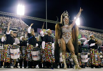 Gracyanne Barbosa de Uniao da Ilha(REUTERS/Ricardo