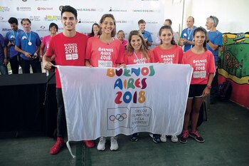 Que flamee bien alto. Delfina