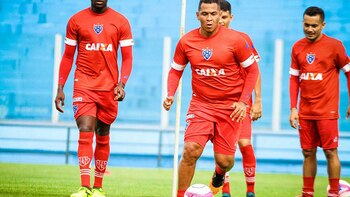 Trabajó aparte durante 20 días