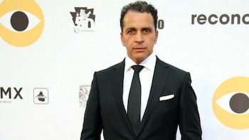 Gustavo Loza , el director