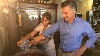 Mauricio Macri cocinó mermelada en