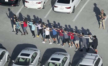 La evacuación de los alumnos