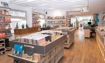 Con un diseño moderno y