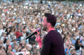 Fonsi llevará su gira “Love