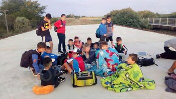 Los niños fueron contenidos por