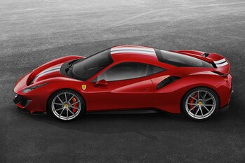 El Ferrari 488 Pista presenta