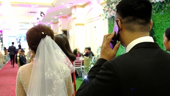 Este casamiento falso, con actor