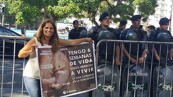 Facebook Mariana Rodríguez Varela