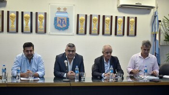 El encuentro en AFA entre