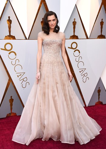 Armani Privé para Allison Williams.