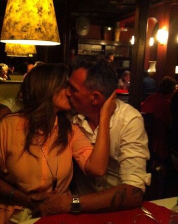 Nara y su novio, muy