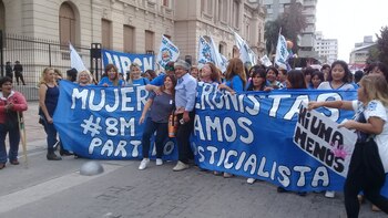 En Jujuy las mujeres se unieron en la Plaza Belgrano