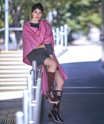 Vestido tejido ($ 1.100, Complot),