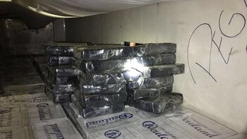 La carga de droga, dentro del camión