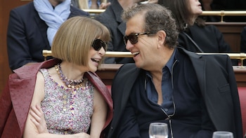 A raíz de varias acusaciones,