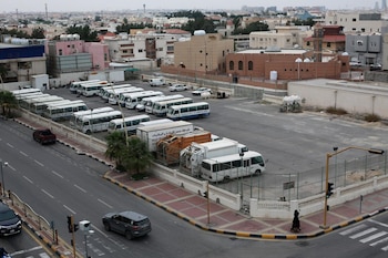 Un estacionamientos de los vehículos