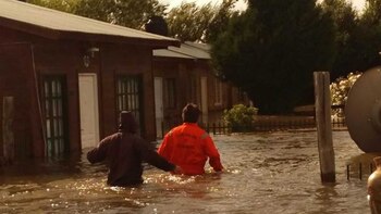 Se evacuó a vecinos y