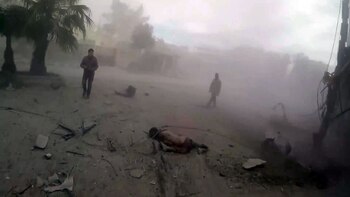 Decenas de personas mueren cada