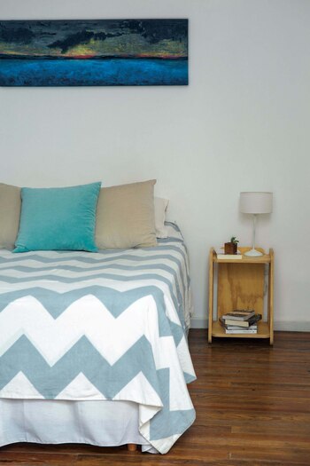 Minimalista y despojado, en el